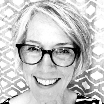 Gail C Dawson Headshot