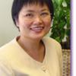 Brenda Mak headshot