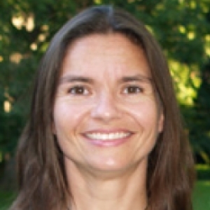 Pavlina Latkova Headshot